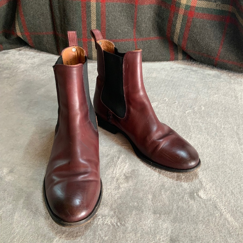 Frye Melissa Chelsea Boots Redwood Burgundy Leather Ankle Booties Womens 8 B